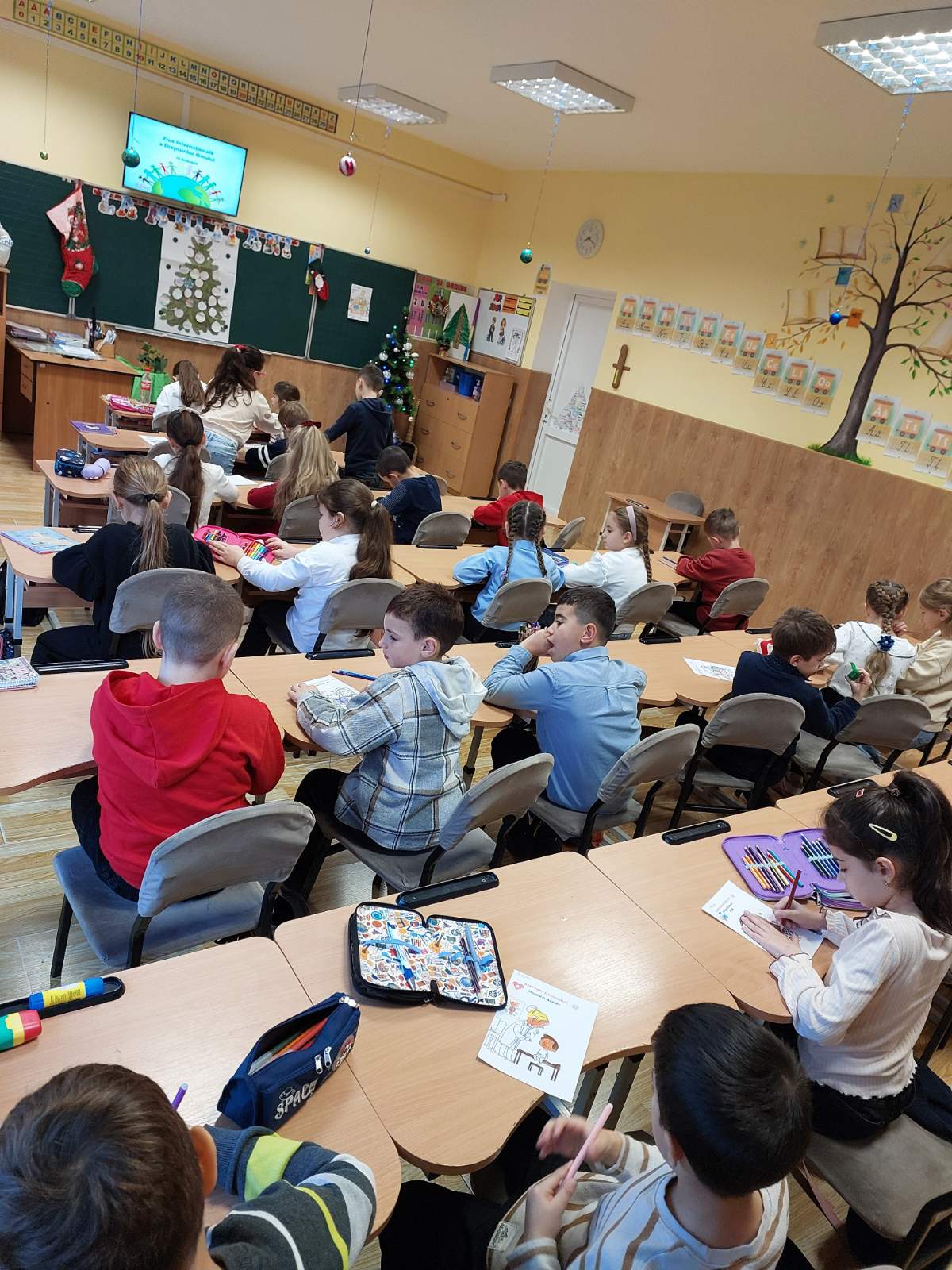 605312913_1393847312438072_2683540092901841641_n